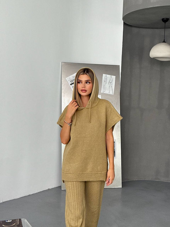 Komplet - ( pulover i pantalone) zeleni