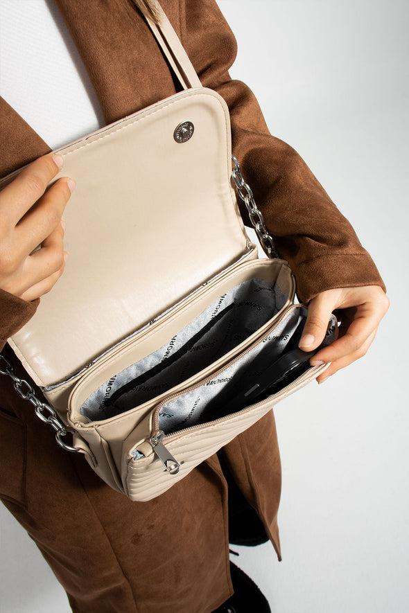 Carry beige