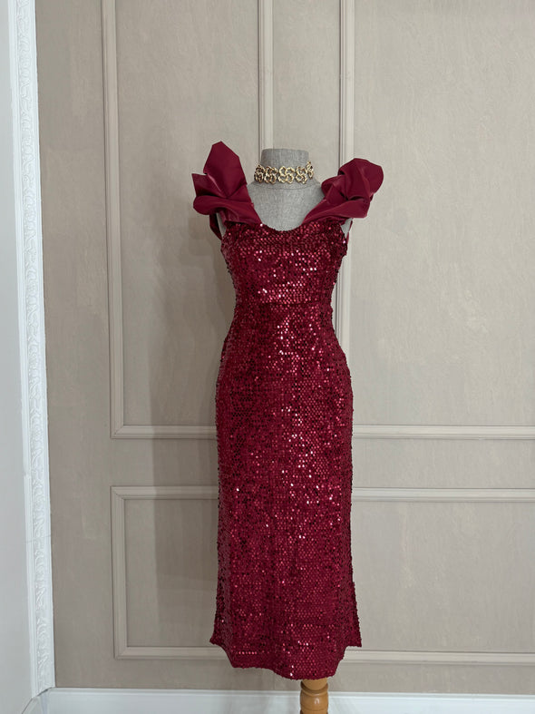 Haljina sa sljokicama - bordo