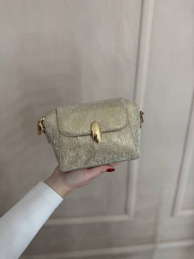 Glam gold